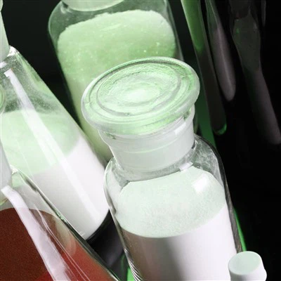 Polyvinylpolypyrrolidone Crosslinked tal-Grad tal-Ikel